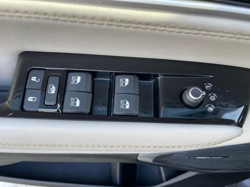 Used 2022 Jeep Wagoneer Series II image 12