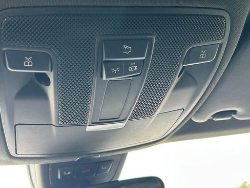 Used 2016 Mercedes-Benz CLA 250 4MATIC image 16