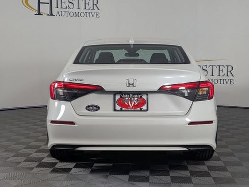 Used 2023 Honda Civic EX image 6