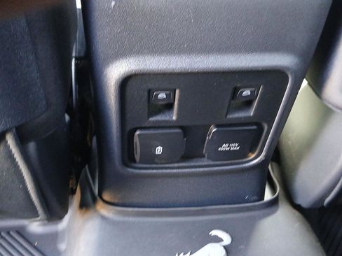 Used 2021 Ford Bronco Badlands image 23