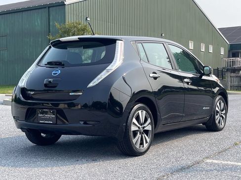 Used 2016 Nissan Leaf SL w/ Premium Package FWD image 7
