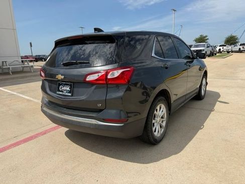 Used 2018 Chevrolet Equinox LT FWD image 3
