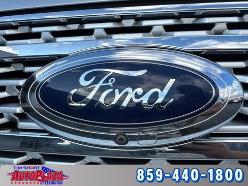 Used 2019 Ford Expedition Platinum AWD/4WD image 14