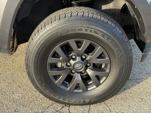 Used 2023 Toyota Tacoma SR5 image 10