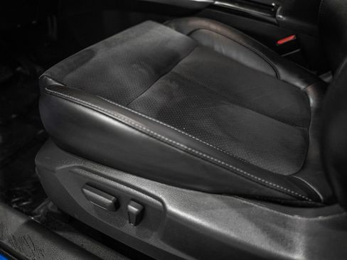 Used 2025 Mitsubishi Eclipse Cross SE image 40