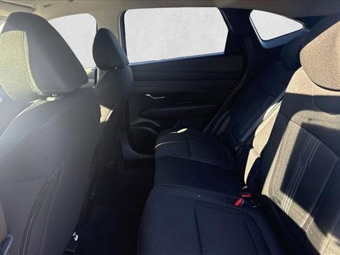 Certified 2025 Hyundai Tucson SEL image 17