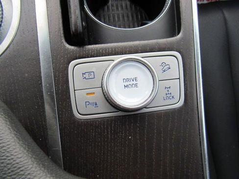 Used 2024 Genesis GV80 2.5T image 44