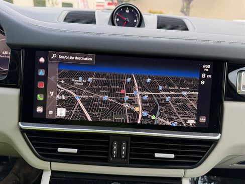 Used 2023 Porsche Cayenne S Platinum w/ Premium Package Plus image 53