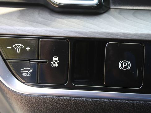 Certified 2025 Kia Sportage X-Line w/ Premium Package AWD/4WD image 25