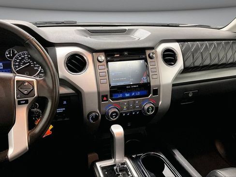 Used 2017 Toyota Tundra Platinum AWD/4WD image 10