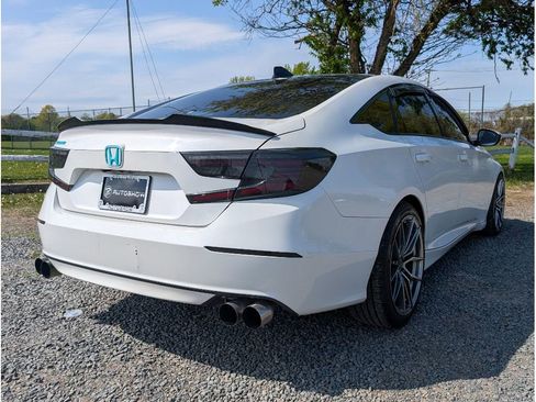 Used 2019 Honda Accord Sport image 5