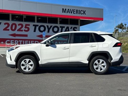 Used 2024 Toyota RAV4 LE image 2