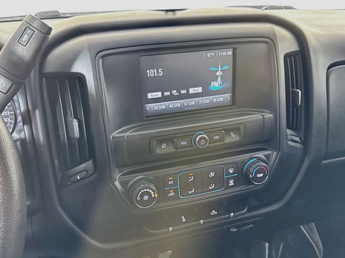 Used 2018 Chevrolet Silverado 1500 Custom w/ Custom Value Package RWD image 18