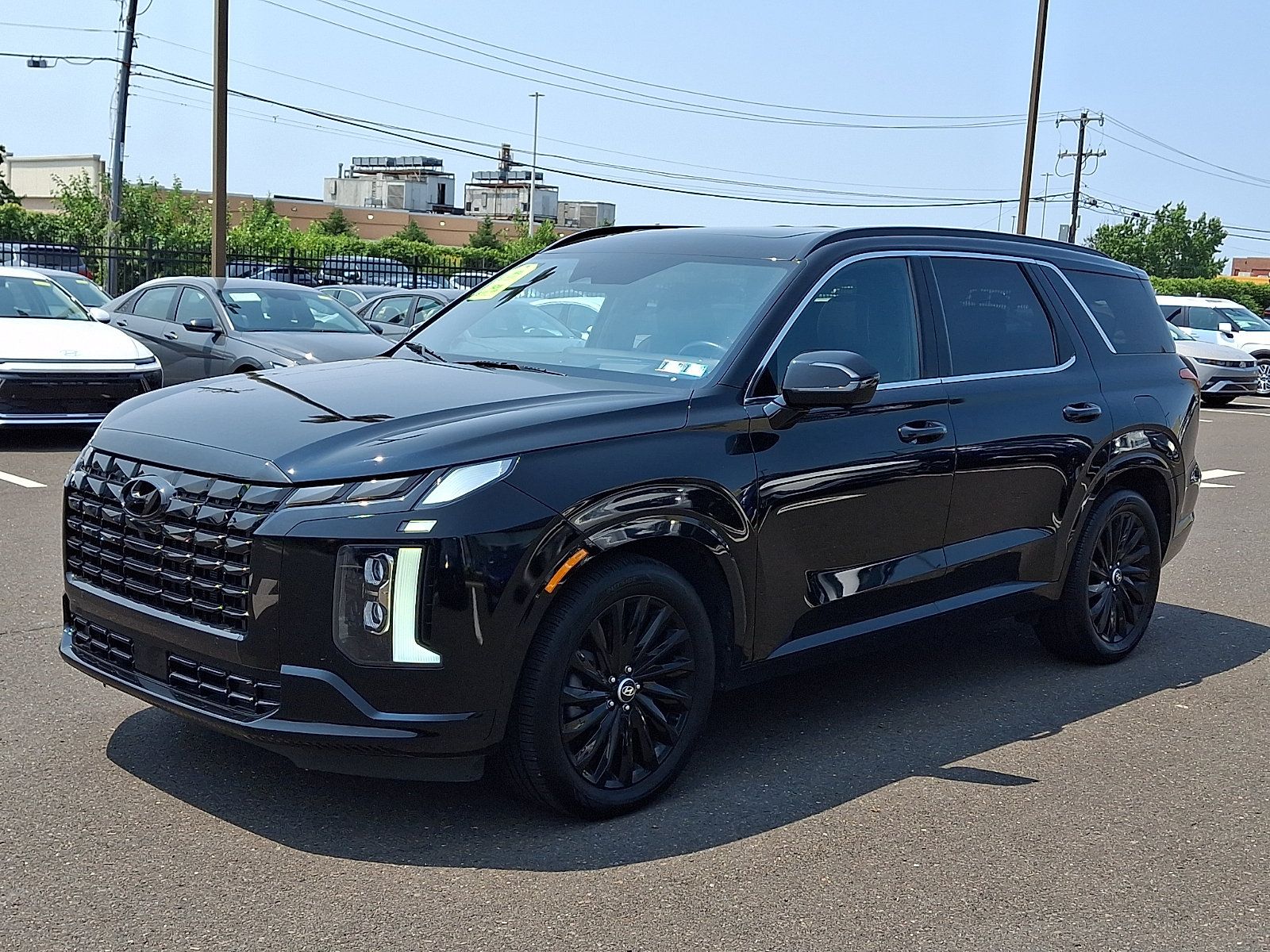 Certified 2024 Hyundai Palisade Calligraphy AWD/4WD image 3