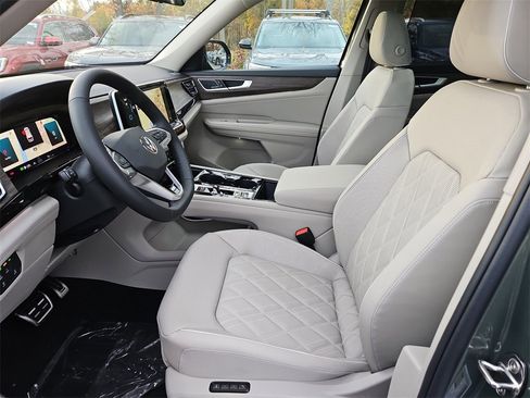 New 2026 Volkswagen Atlas SEL Premium R-Line image 25