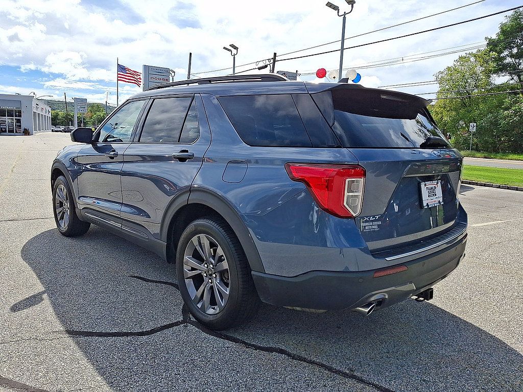 Used 2021 Ford Explorer XLT w/ Equipment Group 202A AWD/4WD image 51