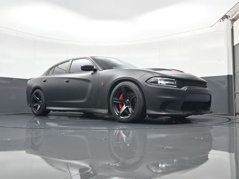 Used 2018 Dodge Charger SRT Hellcat w/ Harman/Kardon Audio Group image 20