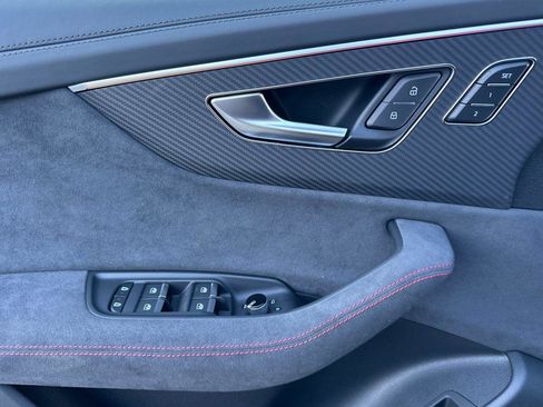 New 2026 Audi RS Q8 performance image 10