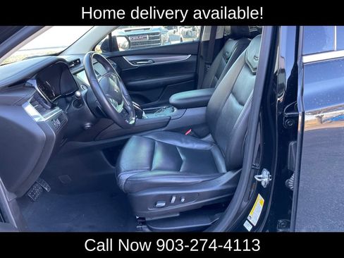 Used 2018 Cadillac XT5 Premium Luxury image 11