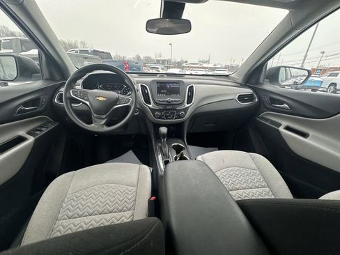 Certified 2022 Chevrolet Equinox LS w/ LS Convenience Package image 21