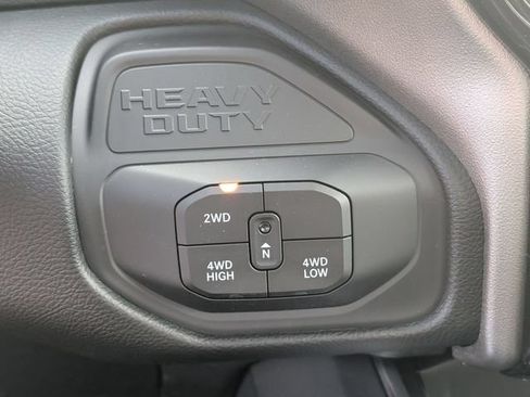 New 2026 RAM 3500 Laramie AWD/4WD image 21