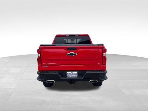 Used 2024 Chevrolet Silverado 1500 LT Trail Boss w/ Convenience Package II AWD/4WD image 5