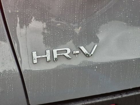 Used 2024 Honda HR-V Sport image 27