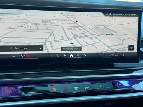 Used 2025 BMW 740i xDrive image 22