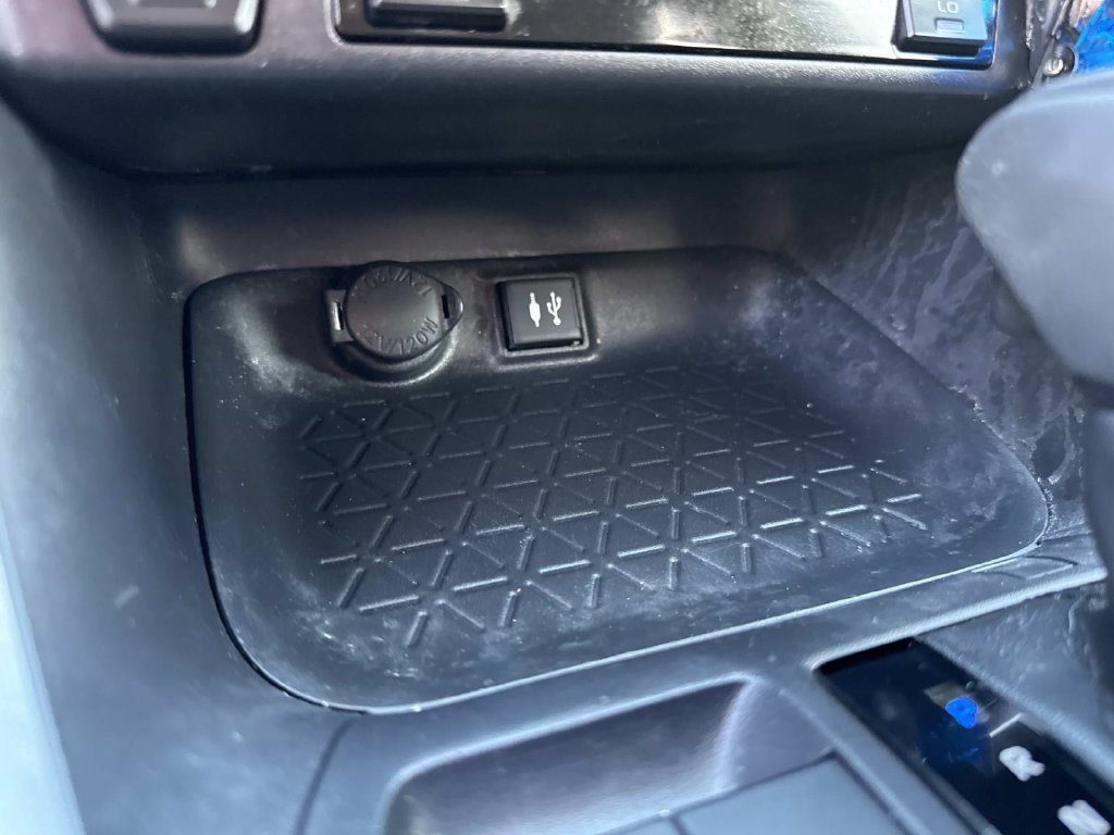 Used 2019 Toyota RAV4 XLE w/ Convenience Package AWD/4WD image 33
