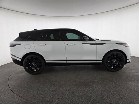 New 2026 Land Rover Range Rover Velar Dynamic SE image 29