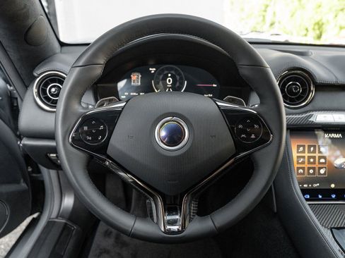 New 2025 Karma Revero Luxury RWD image 13