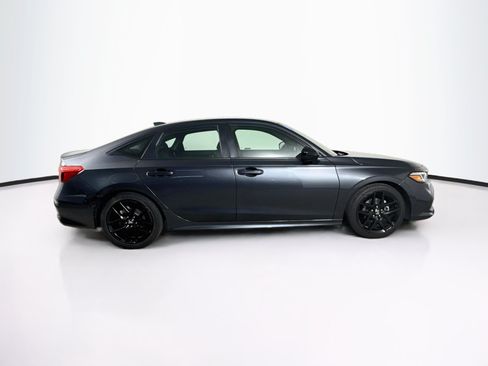 Used 2024 Honda Civic Sport image 2