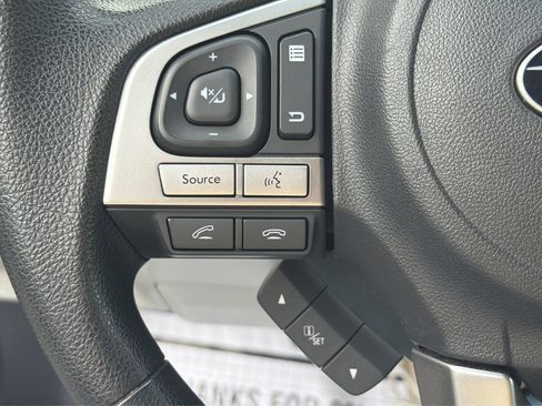 Used 2018 Subaru Forester 2.5i Premium AWD/4WD image 33