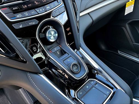 Certified 2025 Acura RDX SH-AWD w/ Technology Package image 7