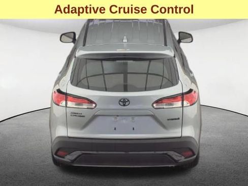 Used 2024 Toyota Corolla Cross AWD Hybrid image 7