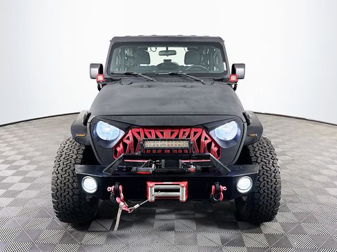 Used 2020 Jeep Wrangler Sport image 2