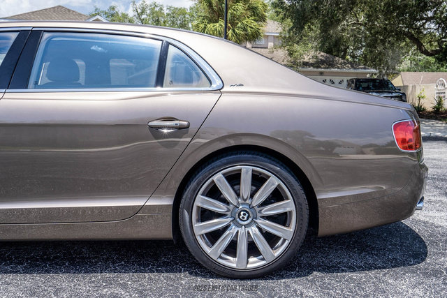 Used 2015 Bentley Flying Spur W12 AWD/4WD image 5