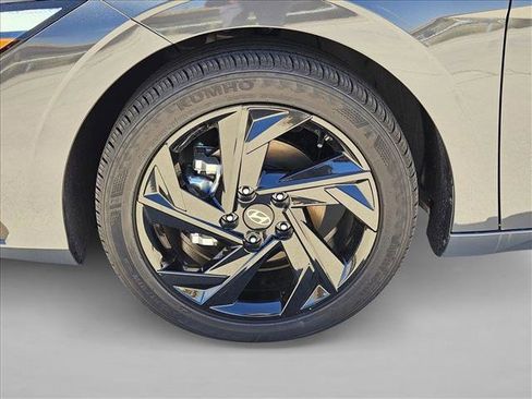 New 2026 Hyundai Elantra Sport FWD image 10