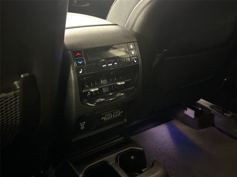 Used 2022 Jeep Grand Cherokee L Overland w/ MOPAR Finishing Package image 36