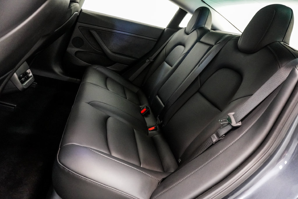 Used 2023 Tesla Model 3 Standard Range RWD image 8