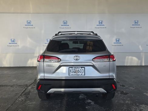 Used 2023 Toyota Corolla Cross LE image 5