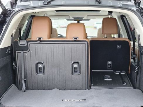 New 2026 Nissan Pathfinder Platinum w/ Cargo Package image 32