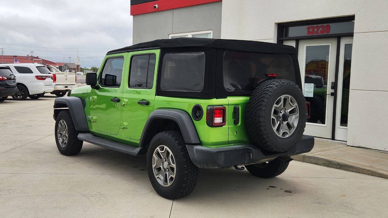 Used 2018 Jeep Wrangler Unlimited Sport S AWD/4WD image 4
