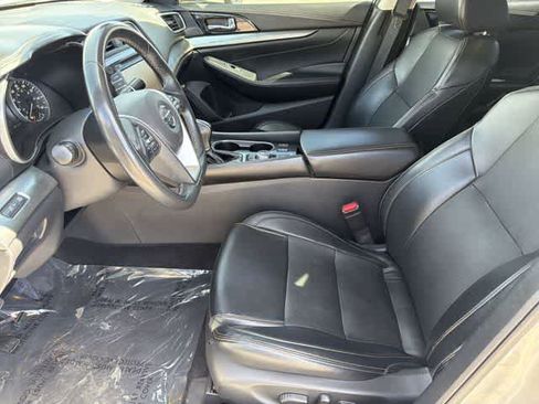 Used 2021 Nissan Maxima 3.5 SV w/ Floor Mat Group image 13