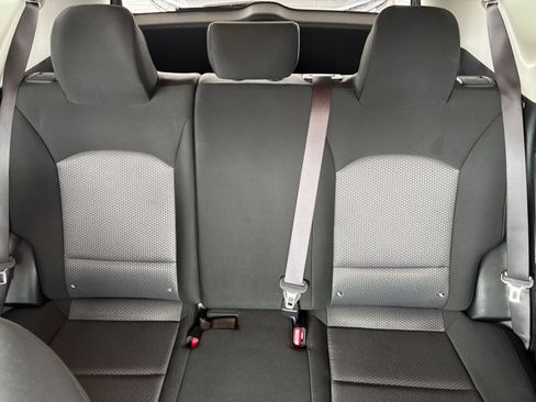 Used 2025 Kia Soul LX w/ LX Technology Package FWD image 36