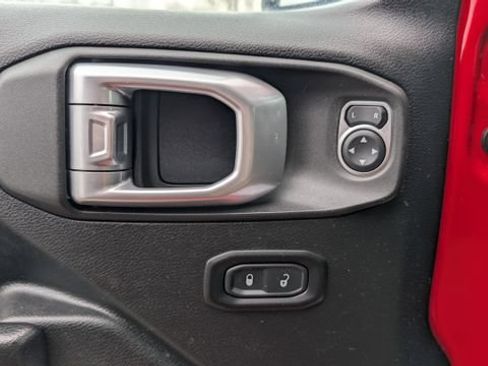 Used 2020 Jeep Wrangler Unlimited Sport AWD/4WD image 18