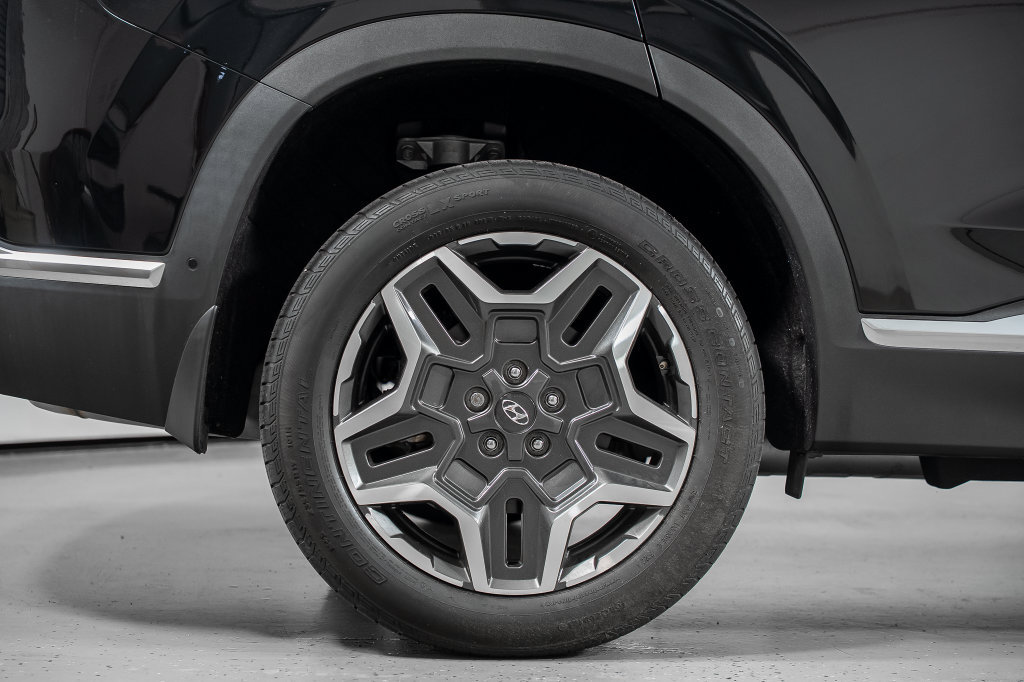 Certified 2023 Hyundai Santa Fe Limited AWD/4WD image 7