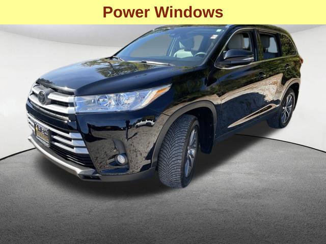 Used 2019 Toyota Highlander XLE AWD/4WD image 5
