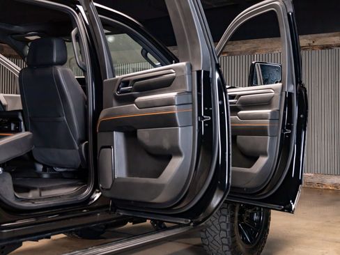 Used 2025 GMC Sierra 2500 AT4 w/ AT4 Premium Plus Package image 34