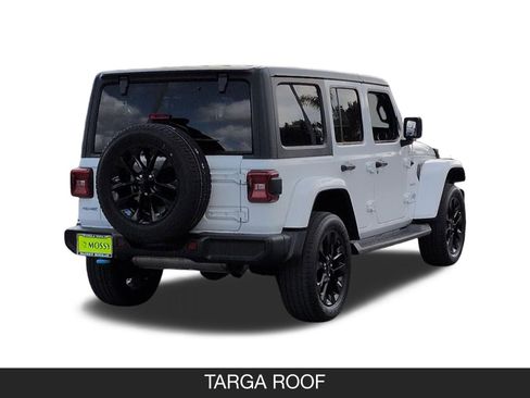 Used 2023 Jeep Wrangler Sahara w/ Cold Weather Group image 8